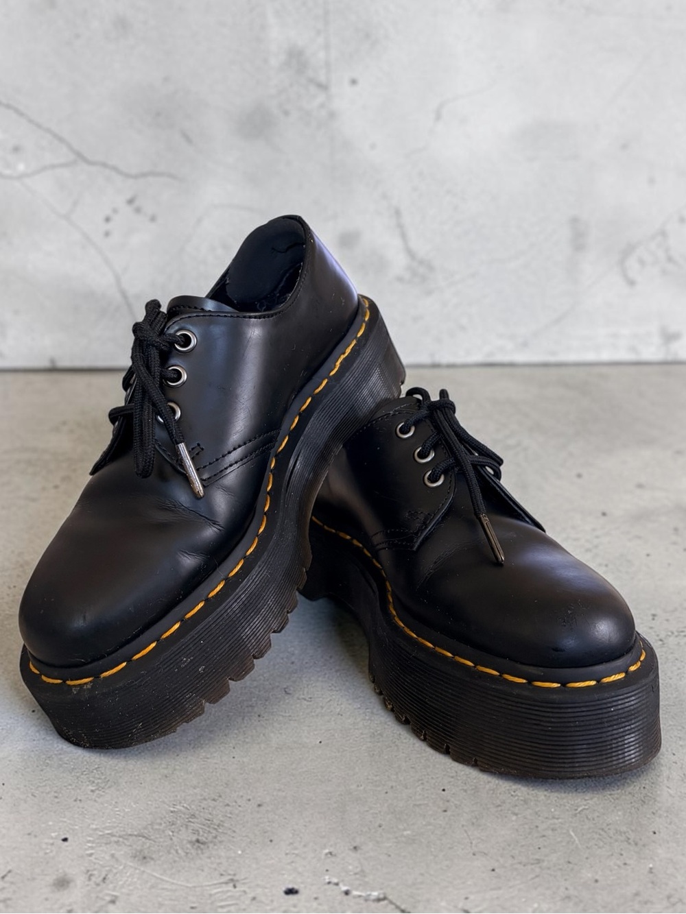 Dr. Martens 1461 Platform Quad shoes women's 6 Men's 5 Black Leather